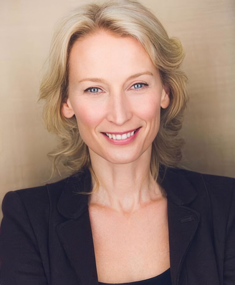 Victoria Paff Carrie Paff - Stand & Deliver